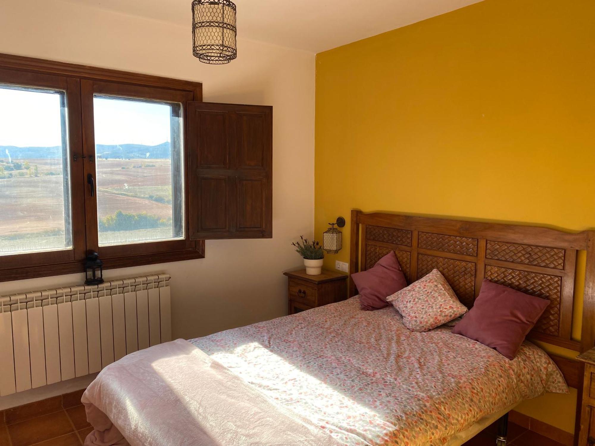 Tres Navios En El Mar Casa Rural De 10 Habitaciones Con Bano Individual Precios Web Montejo de Tiermes Eksteriør bilde